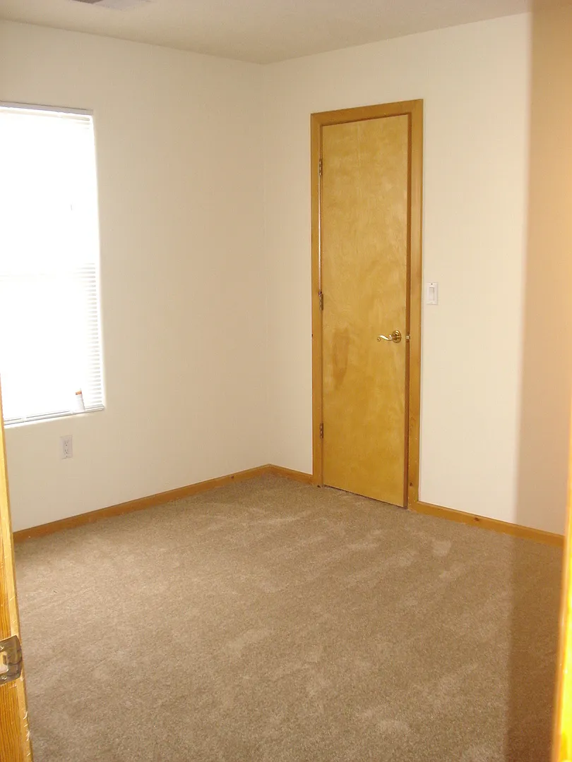 6124 Nassif Court NW — Photo 4