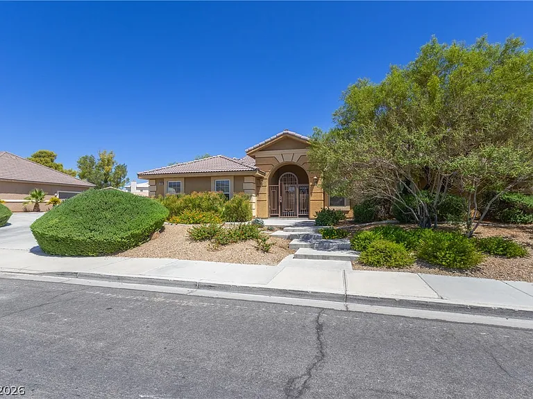 6288 Fisher Ave — Photo 1
