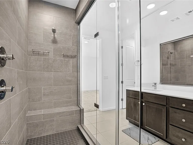 6170 Redstone Hills Dr — Photo 17