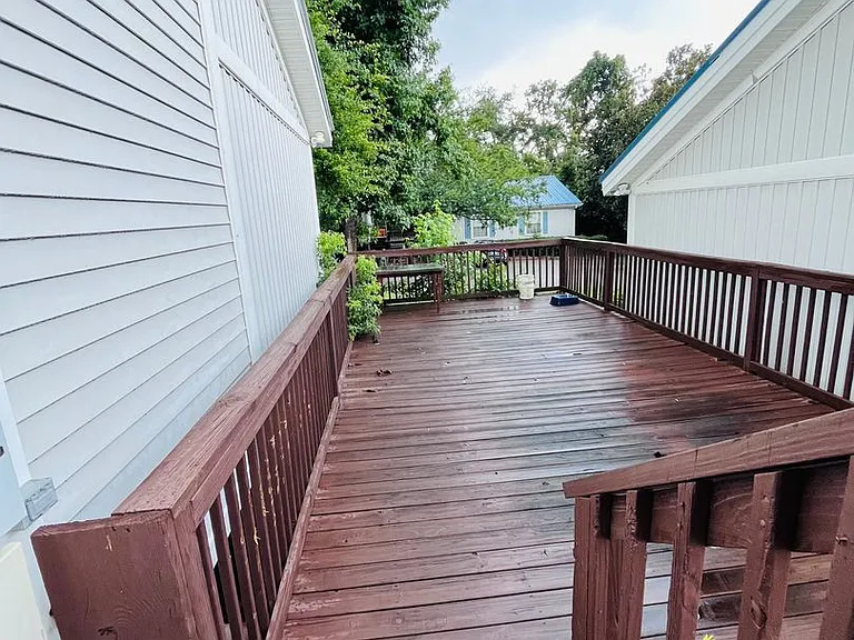1707 S Calhoun St — Photo 12