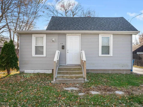 3818 4th Ave, East Moline, IL 61244