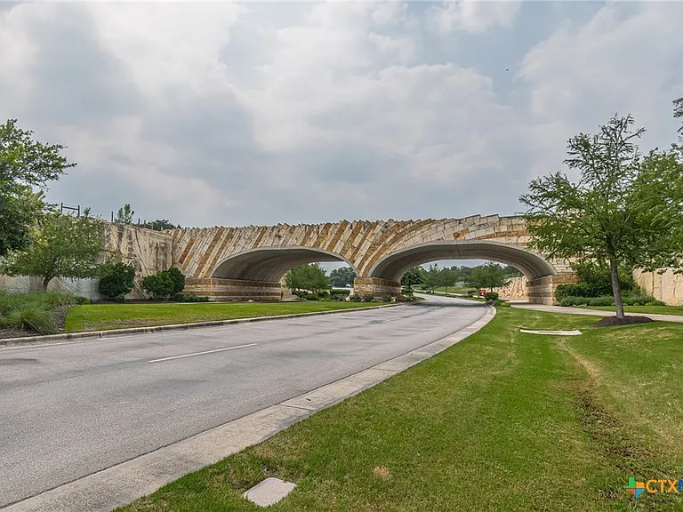 108 Mulligan Dr #103 — Photo 32