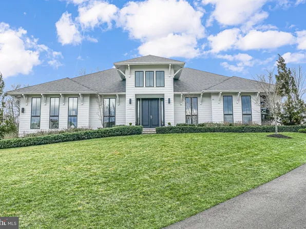 40871 Blue Star Ct, Aldie, VA 20105