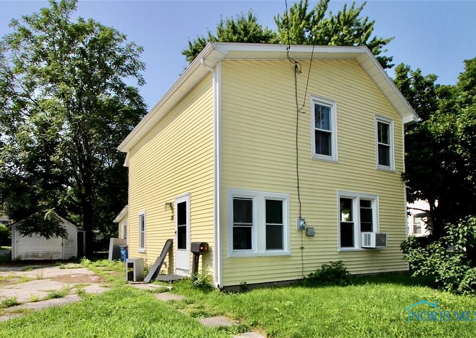 1st image of 121 W Evers Ave
