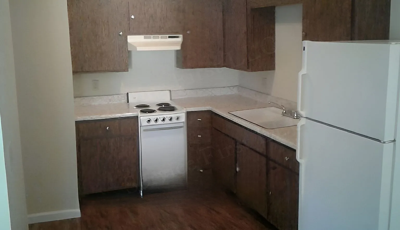 Creighton Apartments — Photo 4