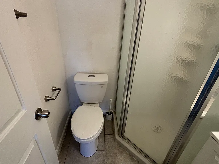 2 bed, 2.0 bath, 959 sqft, $1,350 — Photo 9