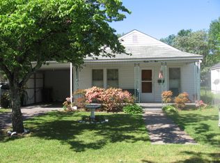 1403 Pruden St, Roanoke Rapids, NC 27870