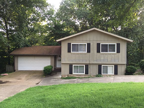 4th image of 36 Knighton Dr