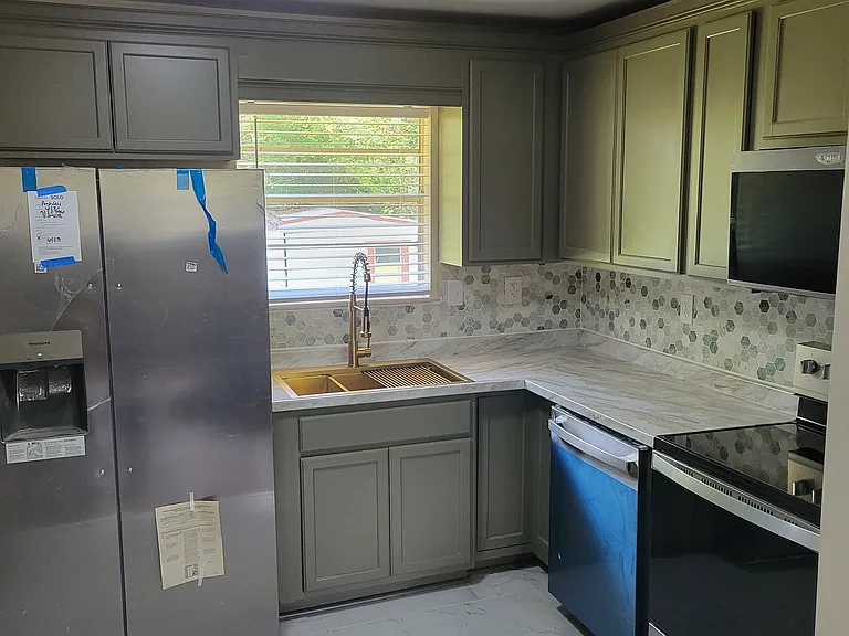 10 Roper Dr #B — Photo 3
