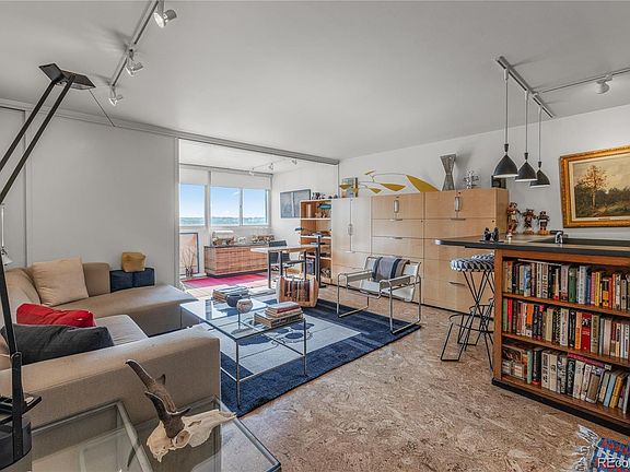 5th image of 790 N Washington Street #1004