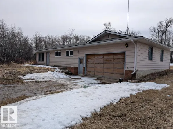 (undisclosed Address), Beaver County, AB T0B 4J1