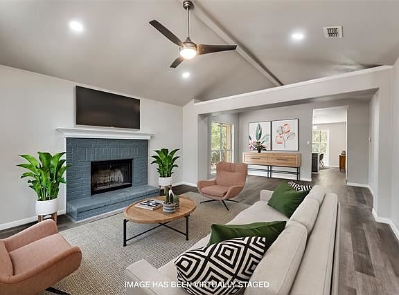 5th image of 4220 Glen Ridge Dr
