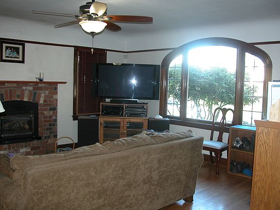 3rd image of 214 S 55th St