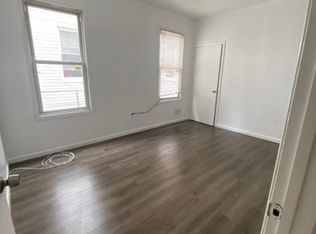 23-25 Schuyler Ave, Newark, NJ 07112