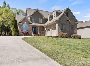 2469 Smith Harbour Dr, Denver, NC 28037