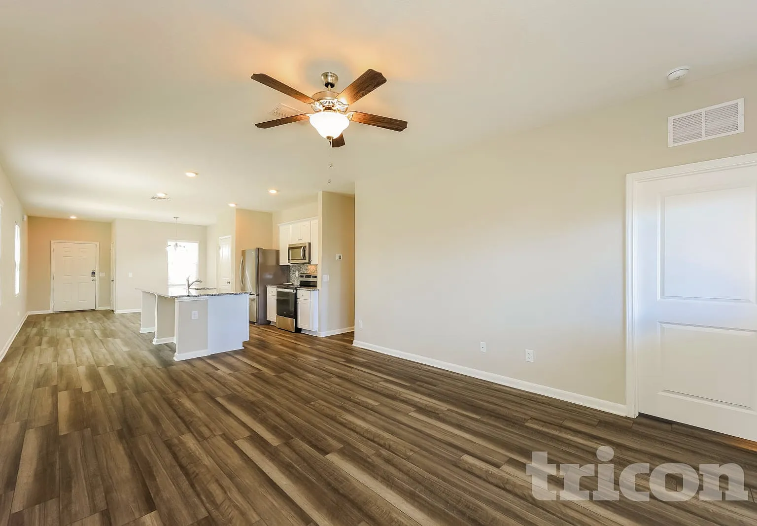 7446 Boa Hollow San Antonio TX — Photo 4
