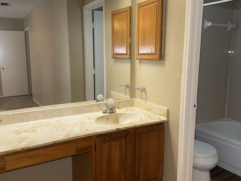 322 Juniper Dr — Photo 5