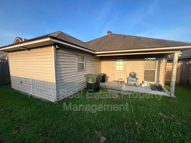1510 S Patout St — Photo 17