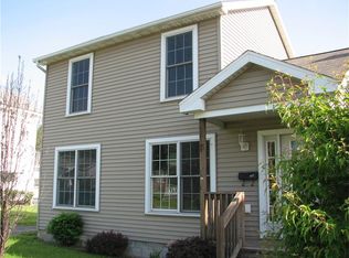 437 E Market St, Mercer, PA