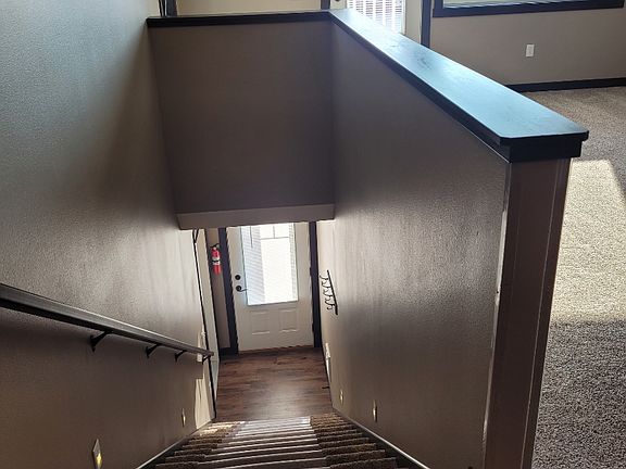 4th image of 1929 Cypress Ct NE Unit 8