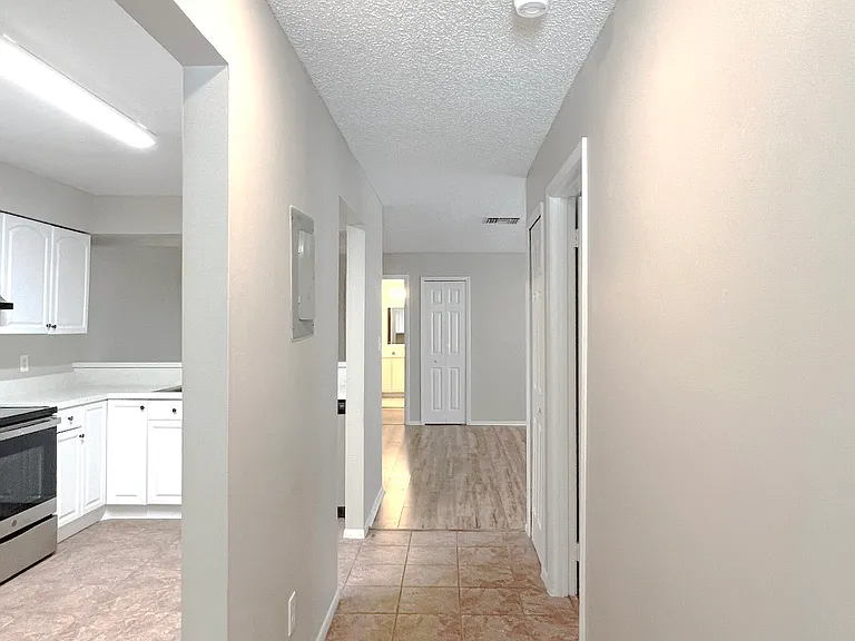 1500 Sophie Blvd #1 — Photo 2