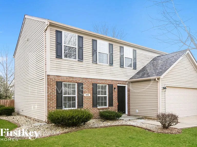 445 Winterwood Dr — Photo 2