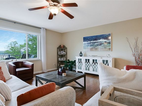4th image of 1604 Lake Road