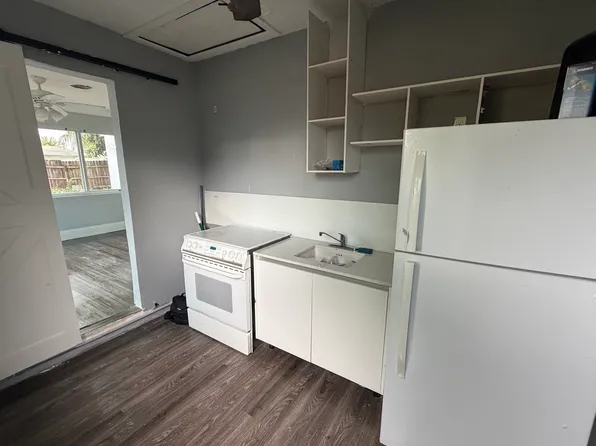(undisclosed Address), Deerfield Beach, FL 33441