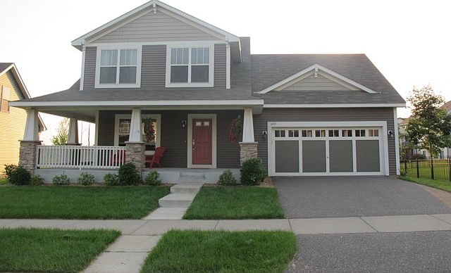 1st image of 6819 Lakewood Dr NE