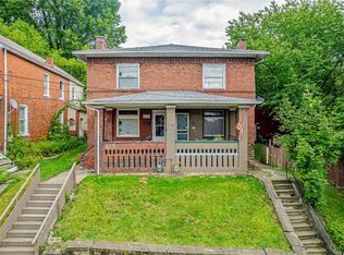 210-212 N 3rd St, Jeannette, PA 15644