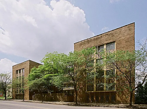 340 S Highland Ave Photo 1