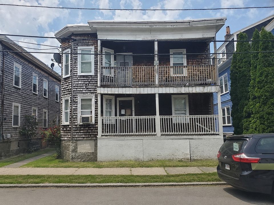 1st image of 36 Perkins St APT 3