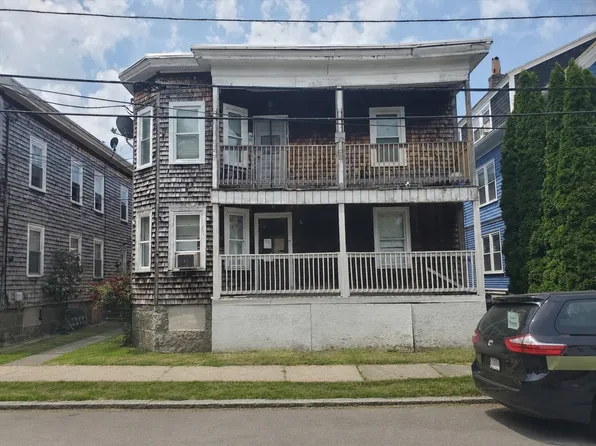 36 Perkins St APT 3, Salem, MA 01970