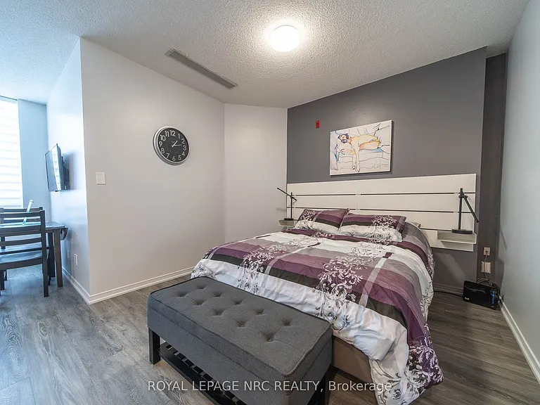 8111 Forest Glen Dr #418 — Photo 14