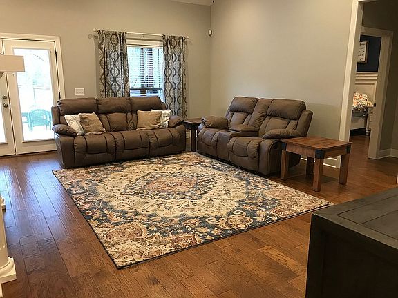 5th image of 107 Laurel Valley Cv