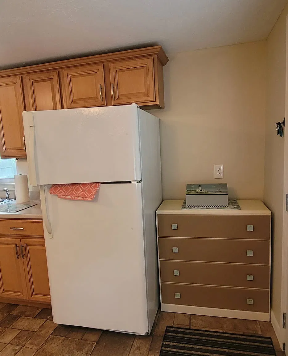 2 bed, 768 sqft, $3,000 — Photo 3