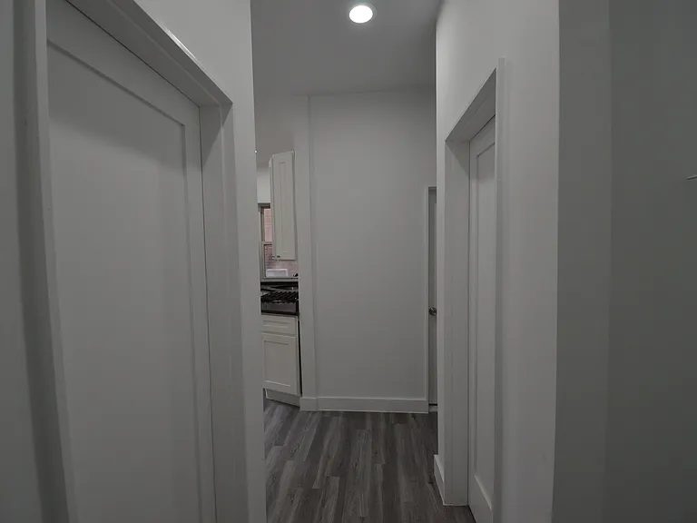 111 Peterborough St #5 — Photo 20