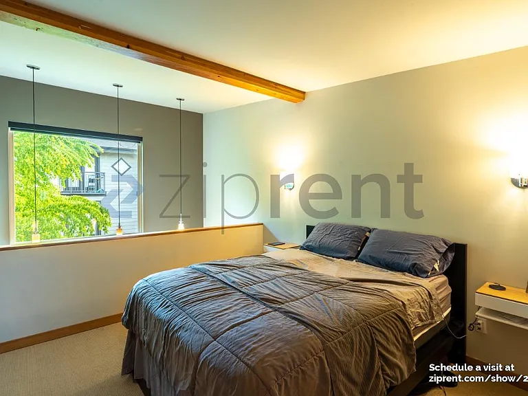 215 24th Ave E #D — Photo 20