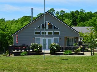 6661 Arnett Rd, Vevay, IN 47043