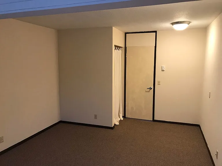 3444 Willamette St — Photo 13