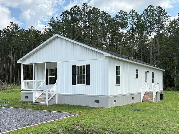 2nd image of 108 Asher Glenn Ln