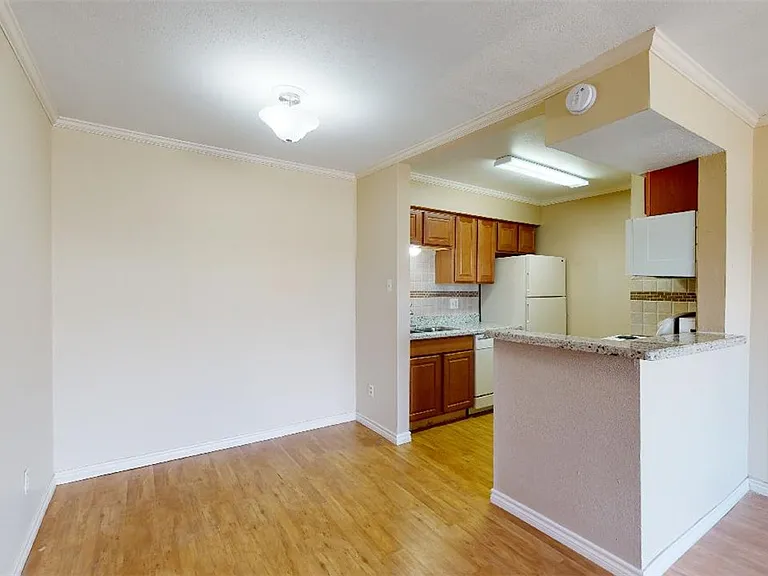 904 University Oaks Blvd #1 — Photo 4