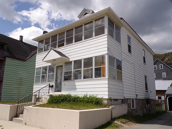 2nd image of 33 Wight St