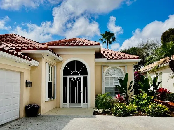 2749 Irma Lake Dr, West Palm Beach, FL 33411