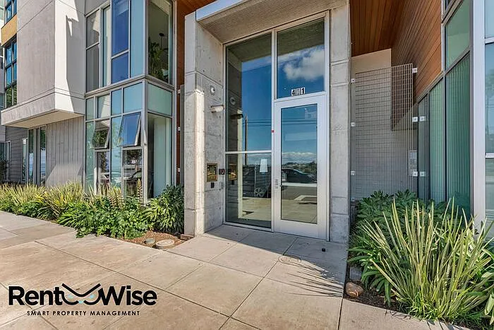 451 Donahue St #307 — Photo 3