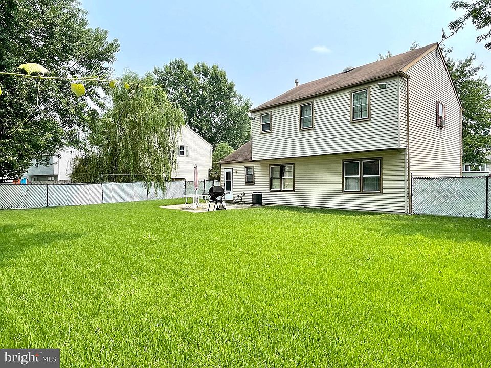 507 S Queen Anne Dr, Fairless Hills, PA 19030 Zillow