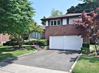 118 Northern Pkwy W, Plainview, NY 11803