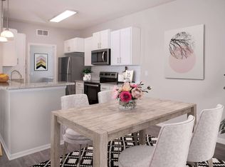 Cascade Shores Townhomes + Flats, Rochester, MN 55902