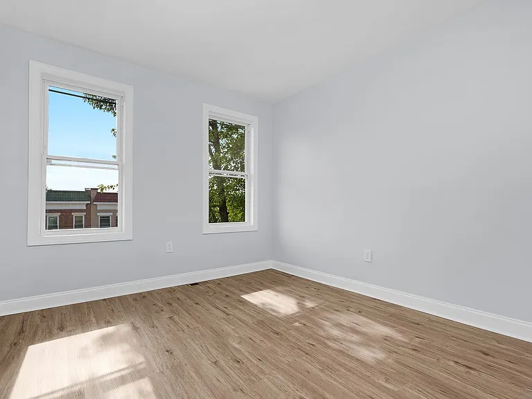 510 N Edgewood St — Photo 18