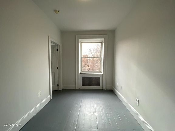 4th image of 105 Joralemon St APT 4A